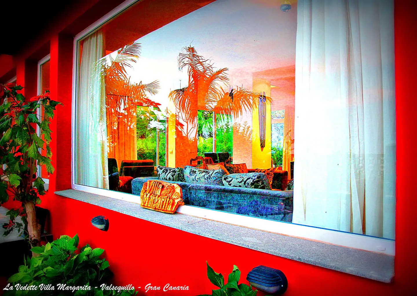 Cristalera de la sala de villa margarita